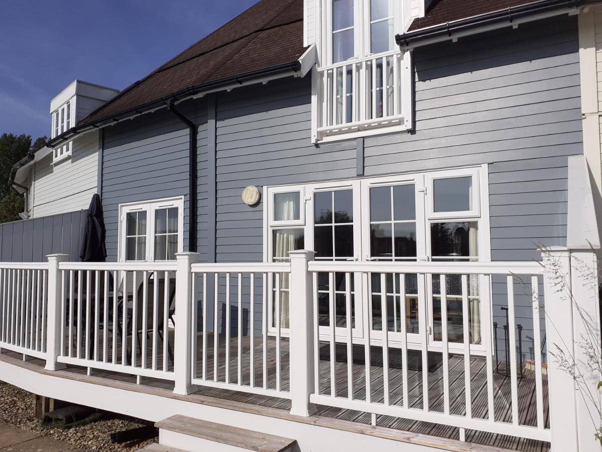 Vila Nyhavn Cirencester Exteriér fotografie