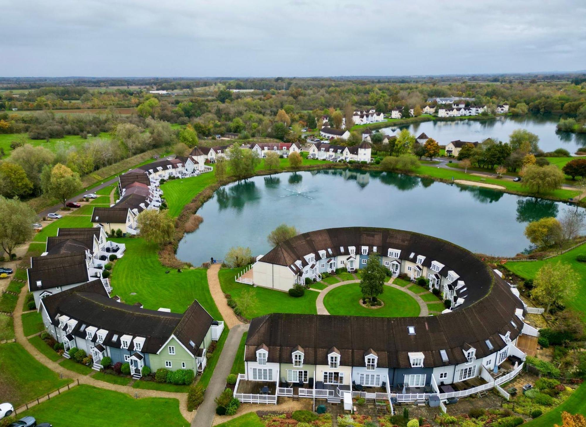Vila Nyhavn Cirencester Exteriér fotografie