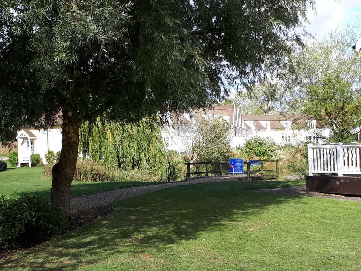 Vila Nyhavn Cirencester Exteriér fotografie